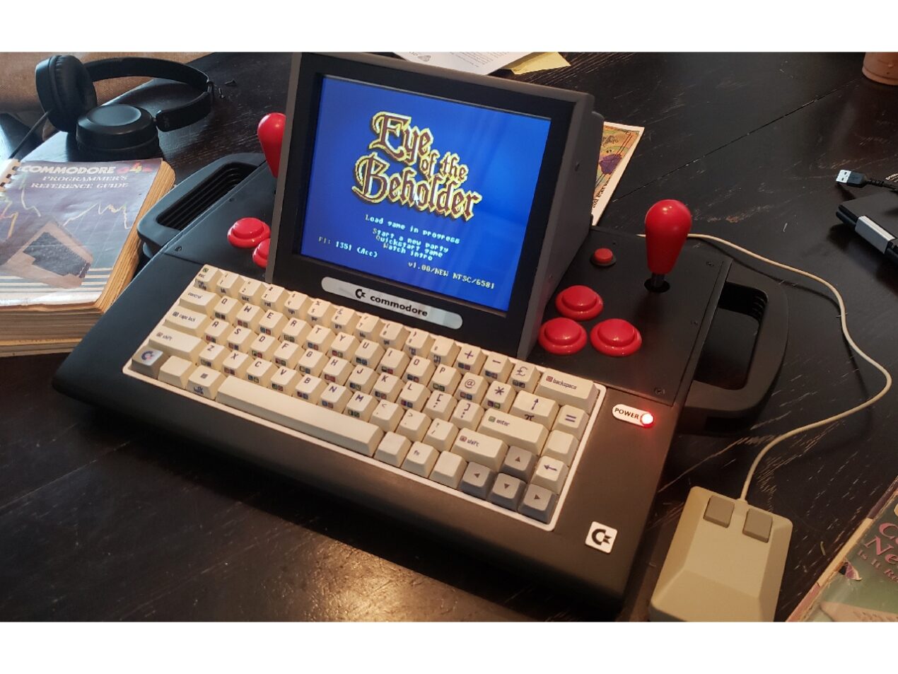 Il glorioso Commodore 64 diventa portatile con il progetto CBM X64+