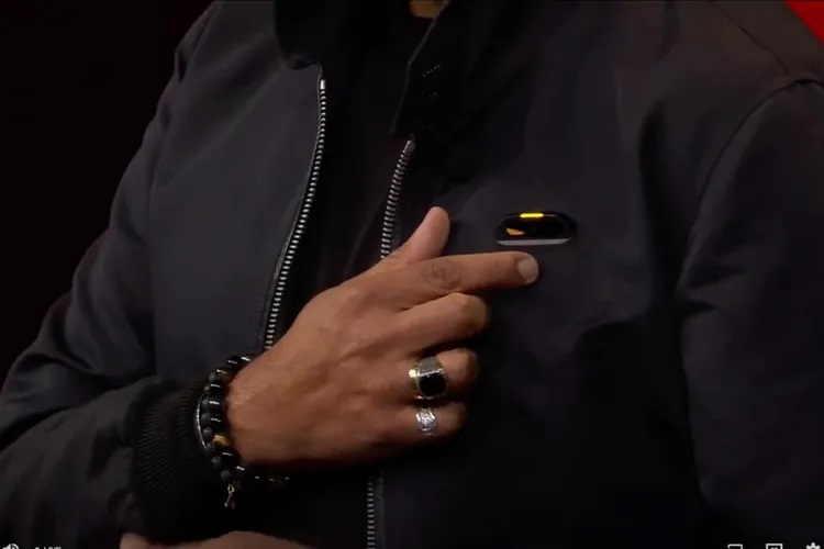 demo assistente AI indossabile Humane