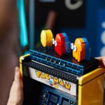 LEGO Icons PAC-MAN Arcade è pronto a riportarci dritti negli anni '80 4