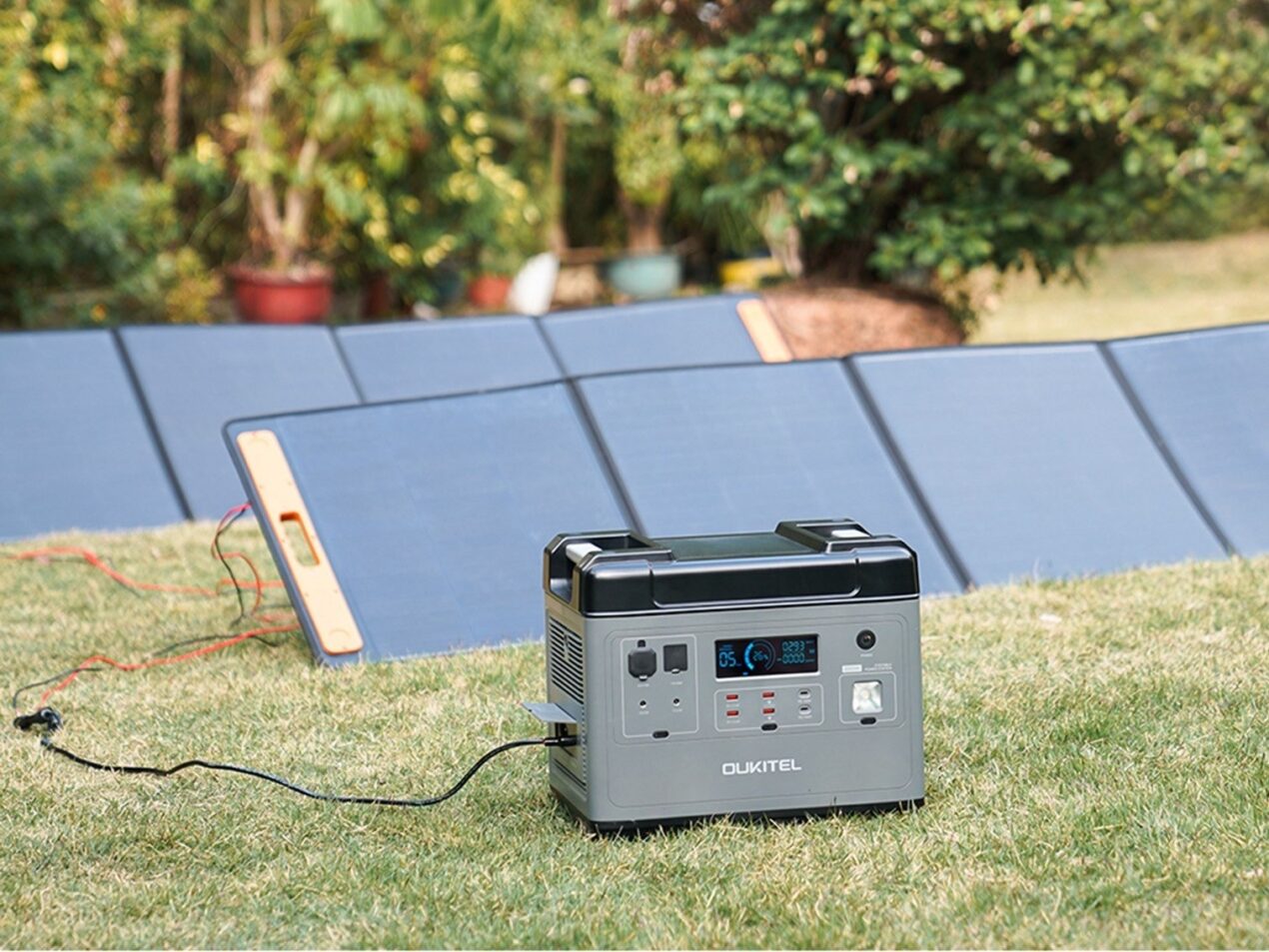 Con questa power station OUKITEL avrete energia elettrica ovunque, anche gratis