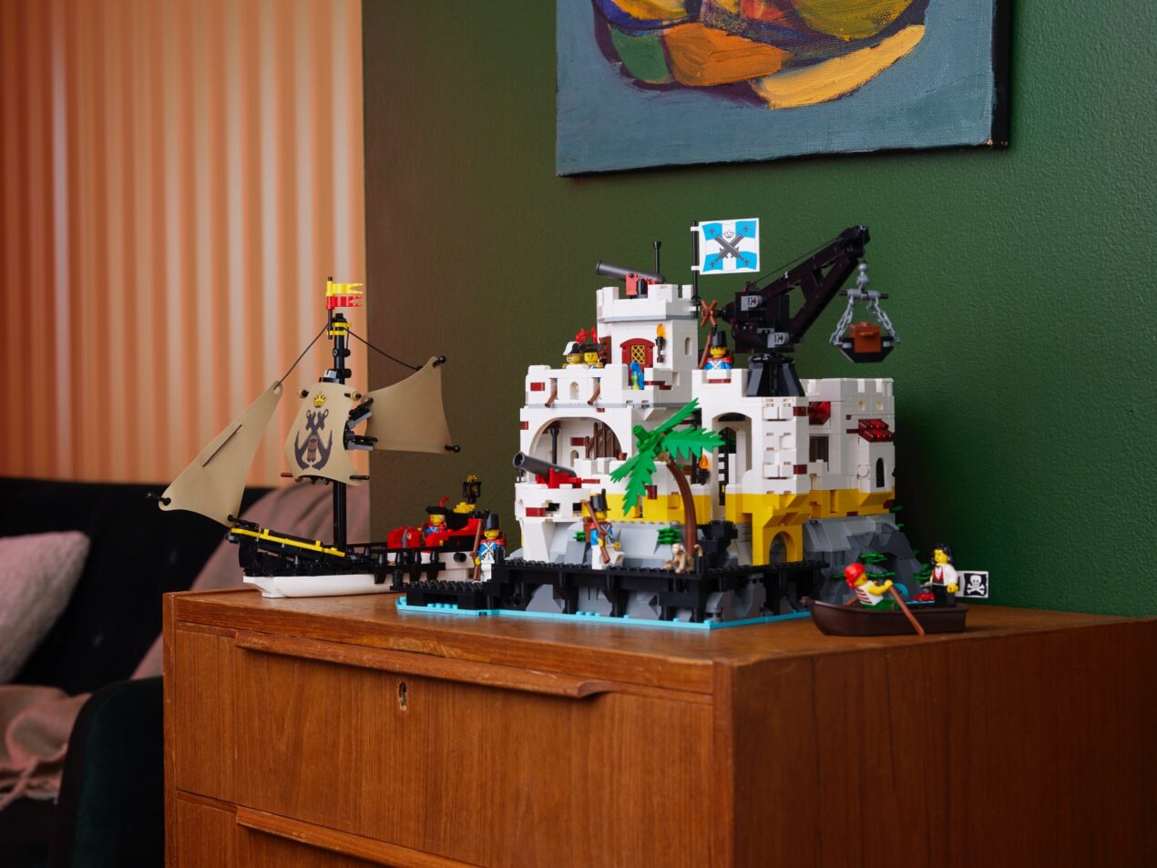 Pronti all'arrembaggio con il nuovo set LEGO Icons La Fortezza di Eldorado