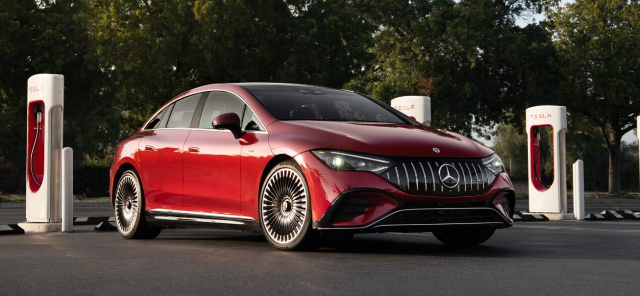 Anche Mercedes-Benz ha detto di sì ai Tesla Supercharger