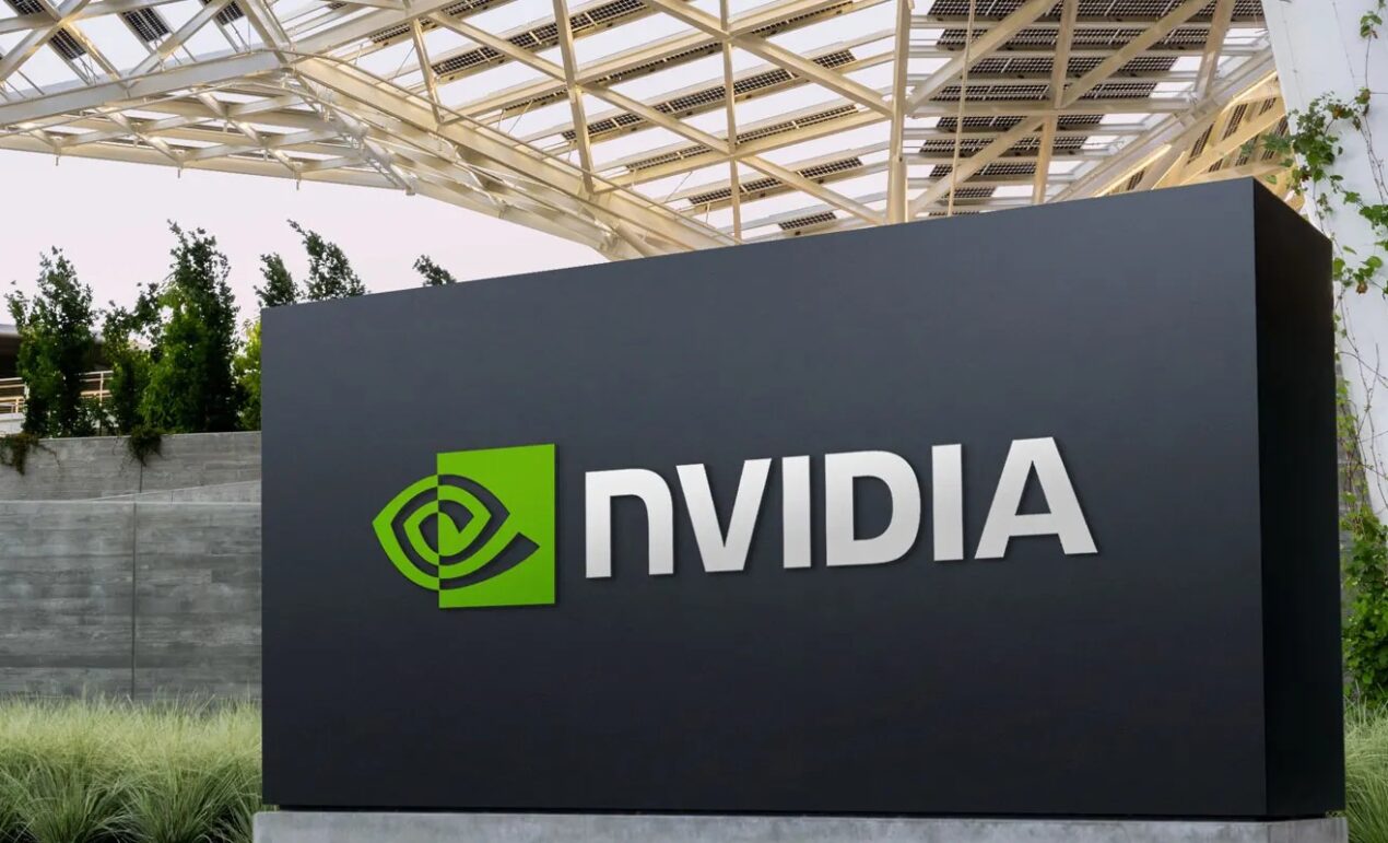 NVIDIA macina record nei data center: boom di 10 miliardi in tre mesi