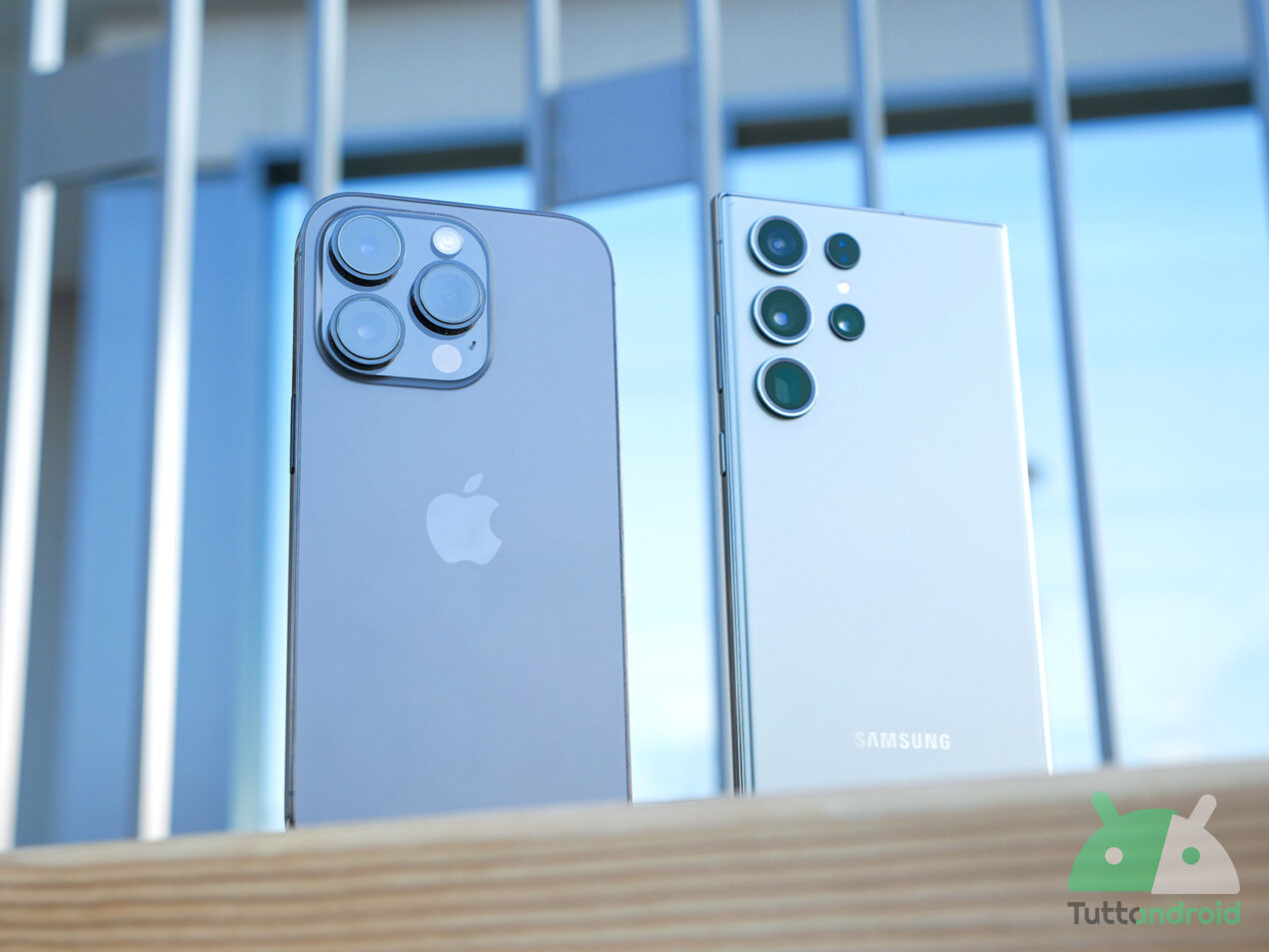 iPhone 14 Pro Max guida la classifica degli smartphone più venduti nel 2023