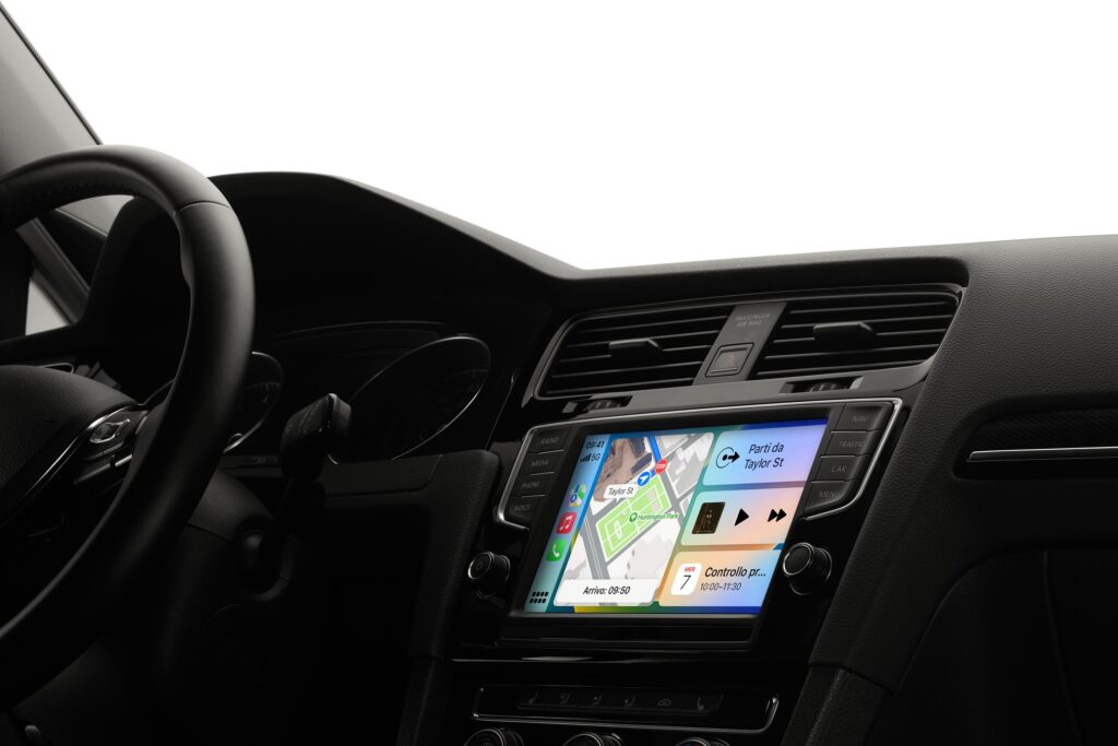 Apple CarPlay