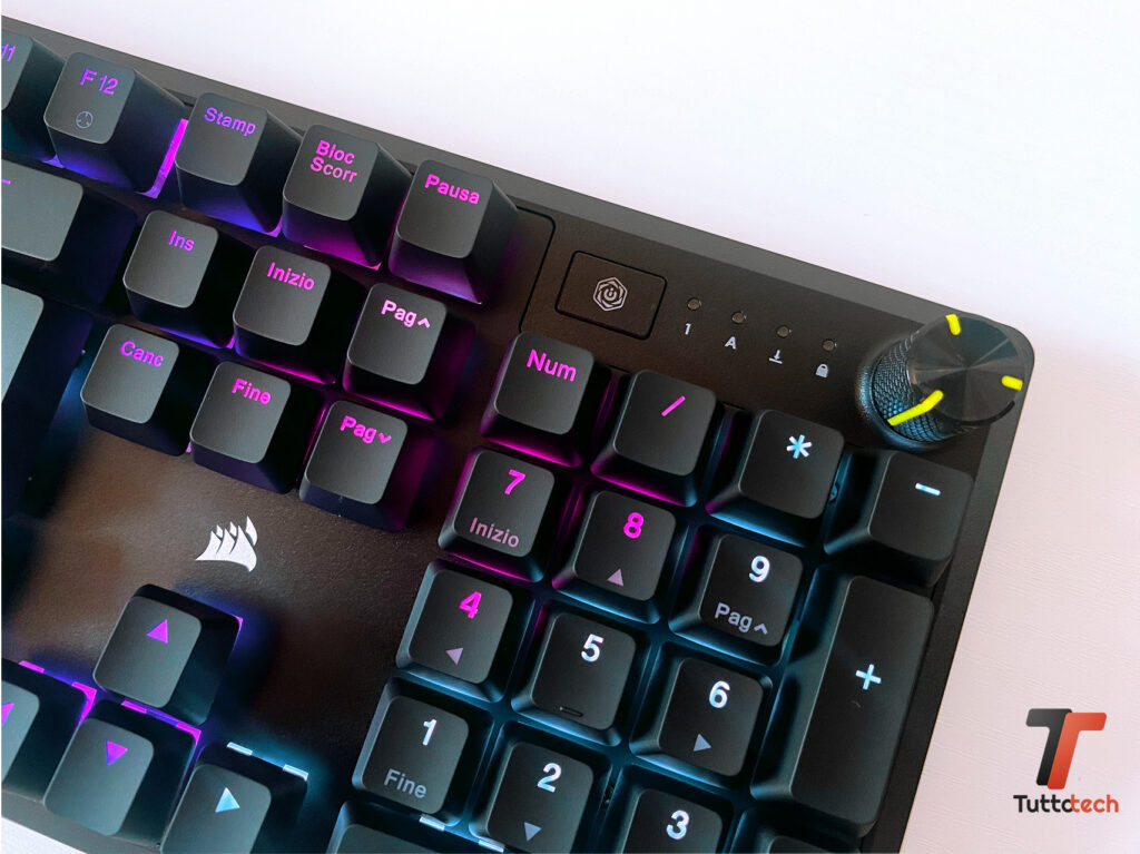 Corsair K70 Core dial media