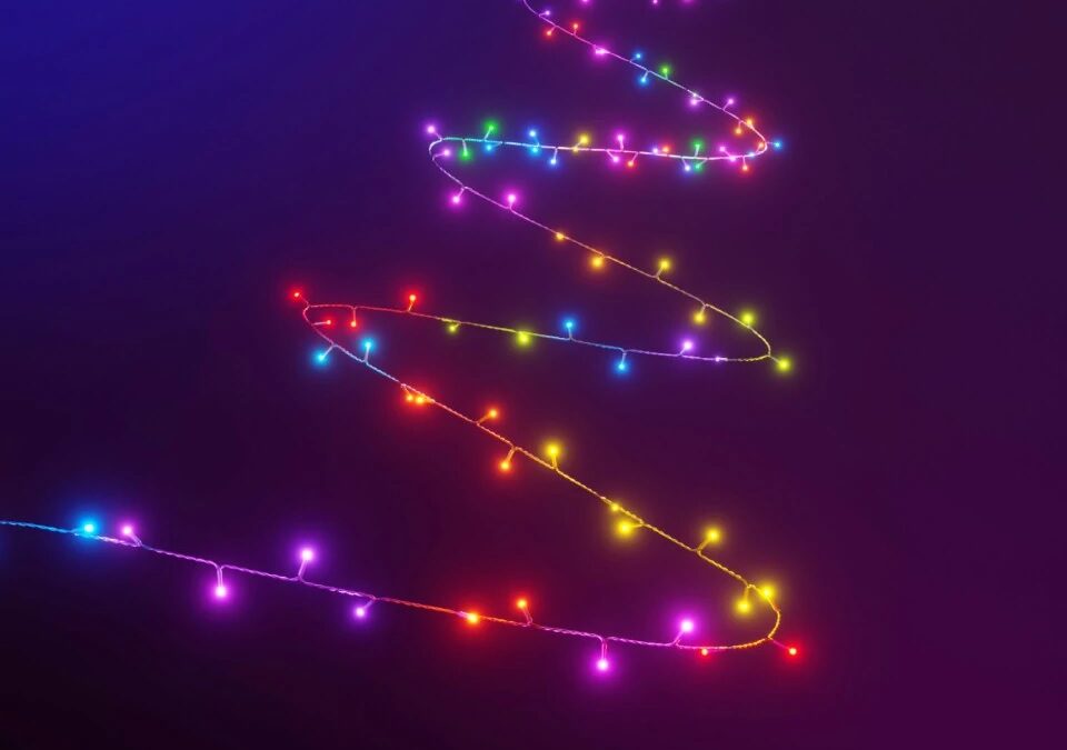 Nanoleaf annuncia le nuove luci natalizie che supportano Matter 1