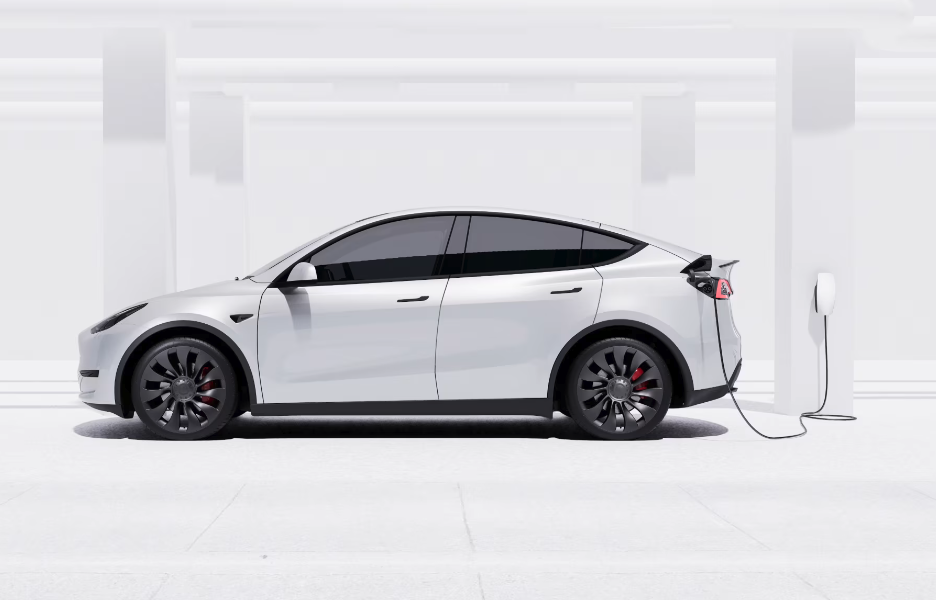Tesla rinnova la Model Y anche in Italia con un aggiornamento povero di  novità