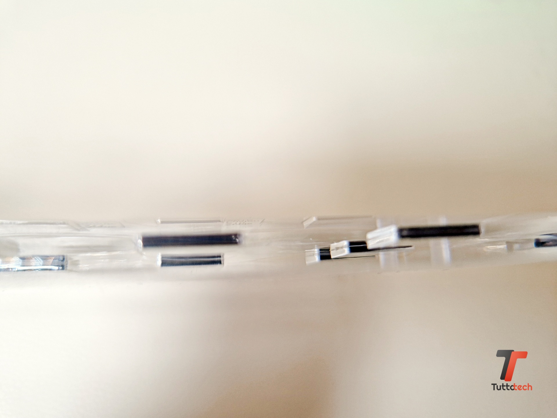 GRID Apple A Series Mobile Processors, anche i chipset diventano arte 8