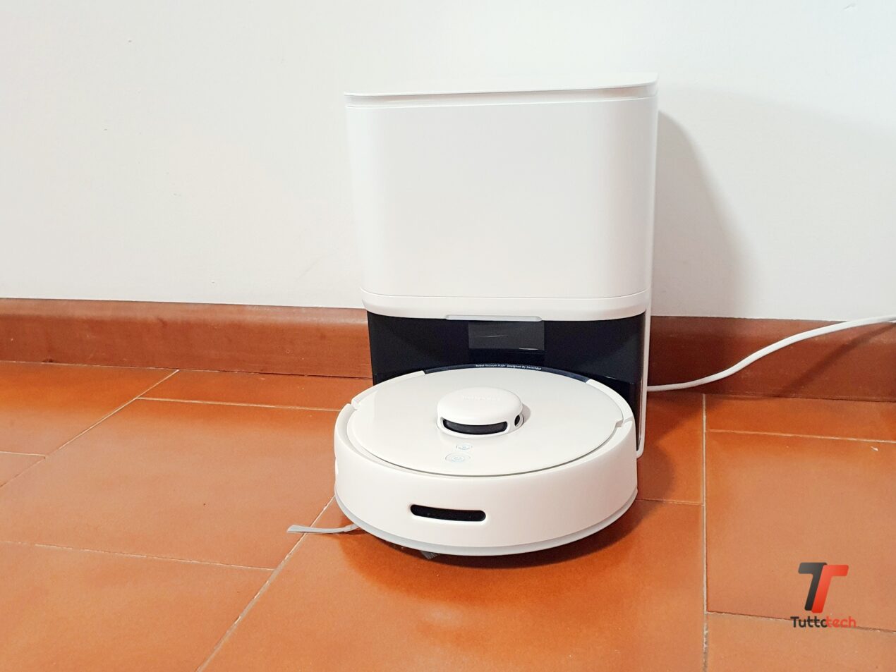 Recensione SwitchBot K10+, il robot aspirapolvere per piccoli ambienti