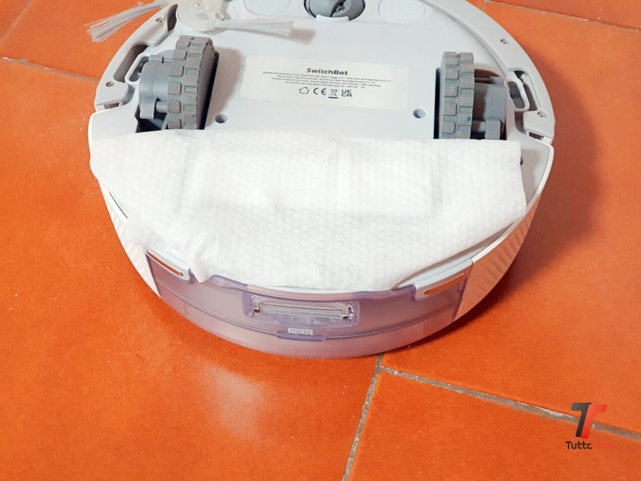 Recensione SwitchBot K10+, il robot aspirapolvere per piccoli ambienti 6