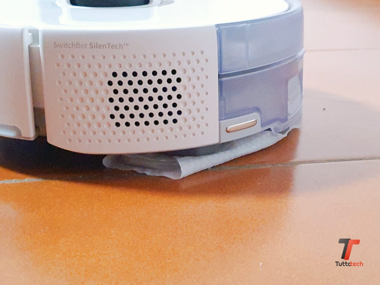 Recensione SwitchBot K10+, il robot aspirapolvere per piccoli ambienti 2