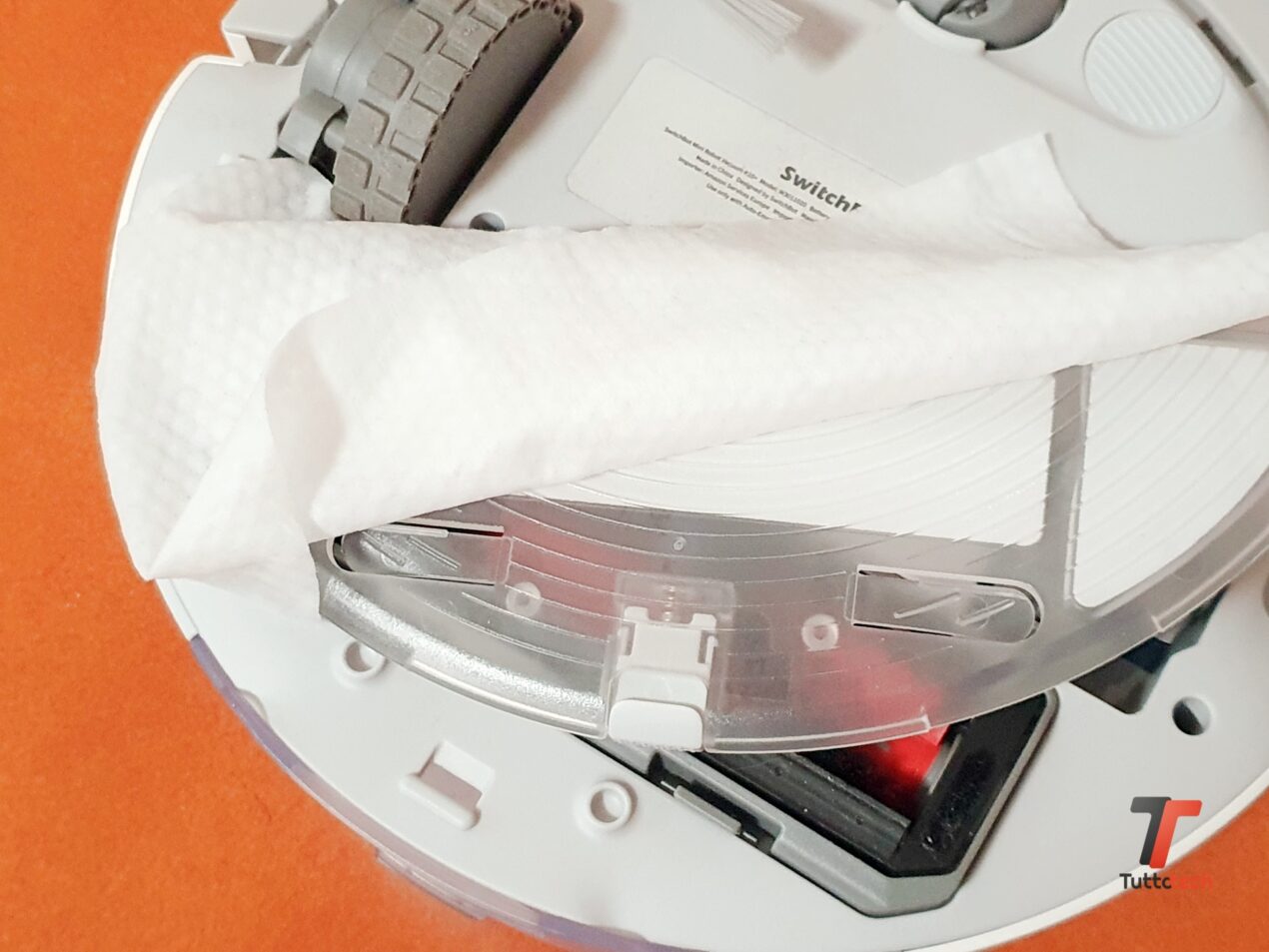 Recensione SwitchBot K10+, il robot aspirapolvere per piccoli ambienti 5