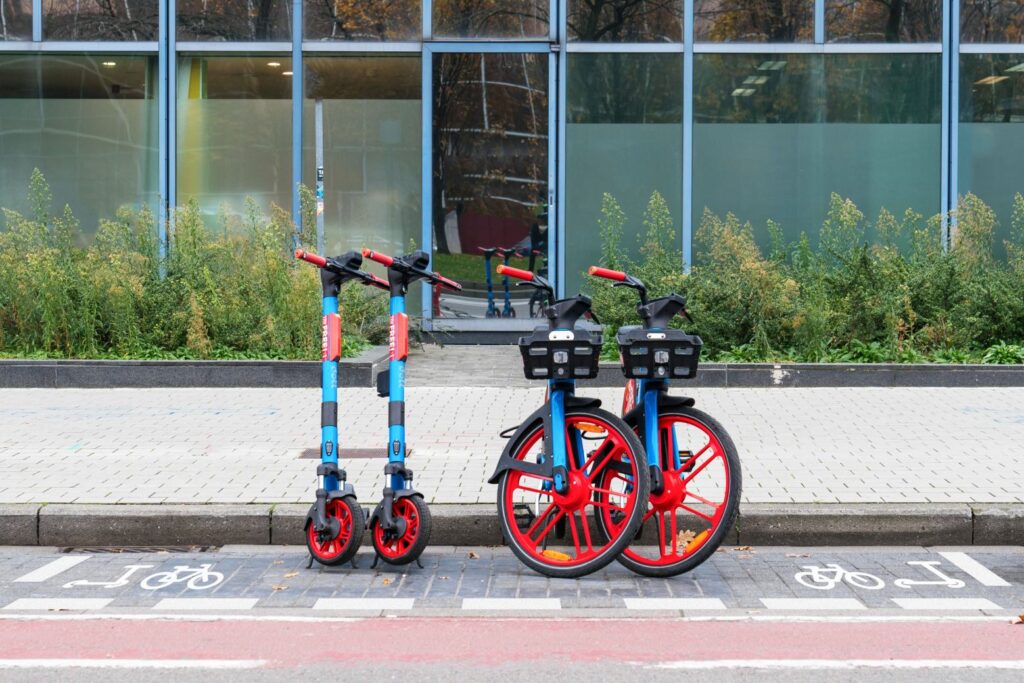 Il sistema IA di Dott per i parcheggi di bici e monopattini condivisi