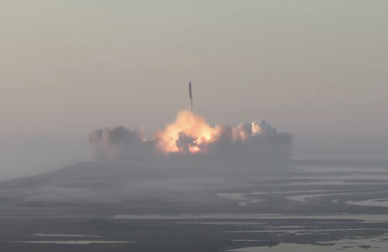 Il secondo lancio di Starship è un successo, anche se è esplosa