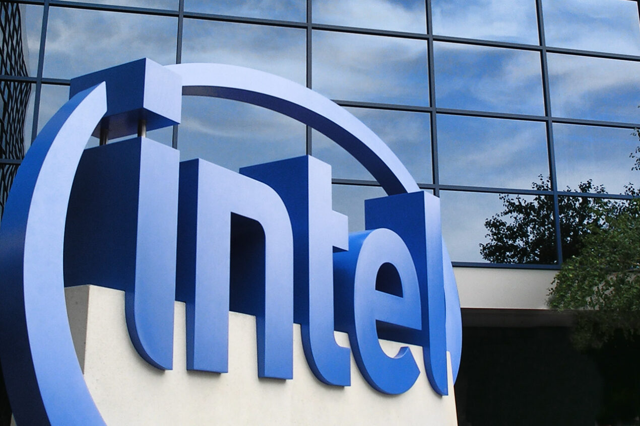 Mercato PC: Intel domina con 50 milioni di CPU vendute nel Q4 2023, AMD e Apple inseguono