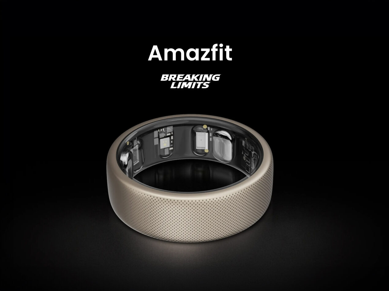 Ufficiale Amazfit Helio Ring, lo smart ring per atleti presentato al CES 2024