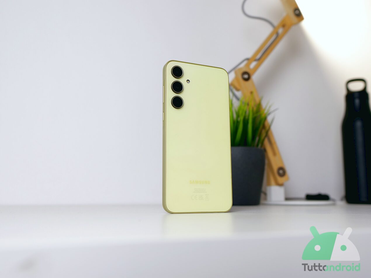 Recensione Samsung Galaxy A35: salto di qualità dallo scorso anno, ma le prestazioni lasciano qualche dubbio