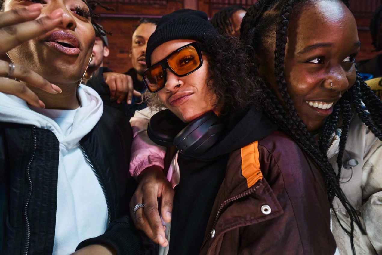 Nasce la gamma Sony ULT Power Sound: cuffie e speaker che spingono al massimo sui bassi