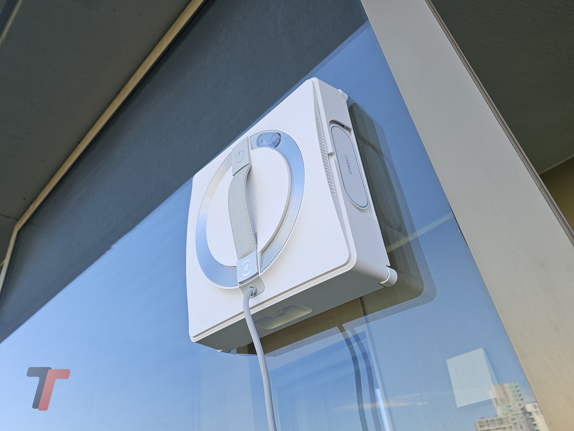 Ecovacs winbot w2 omni tt 2