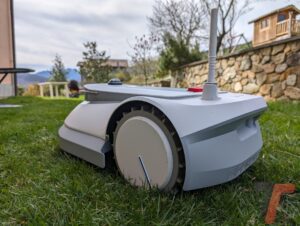 Punte Beos In Acciaio Inox Per Robot Tosaerba Ecovacs GOAT – Finitura Lucida E Viti Torx Incluse