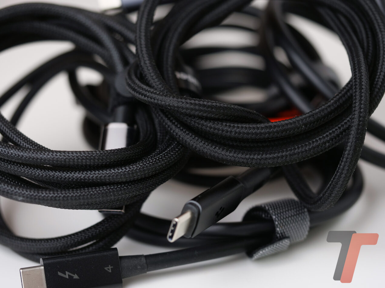 Come scegliere un cavo USB-C? Parametri e specifiche da tenere in considerazione