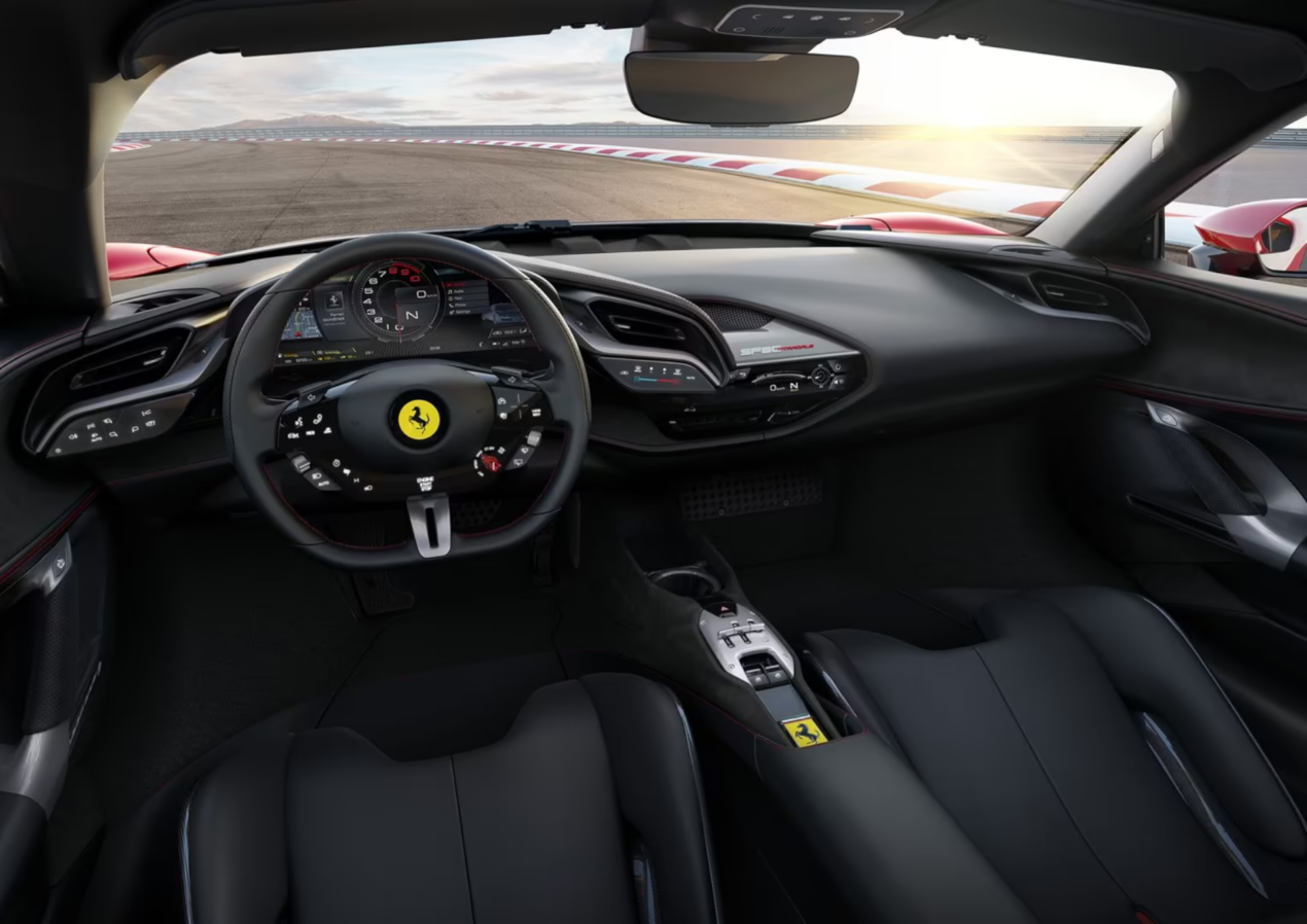La vostra nuova Ferrari avrà "solo" Android Auto e Apple CarPlay