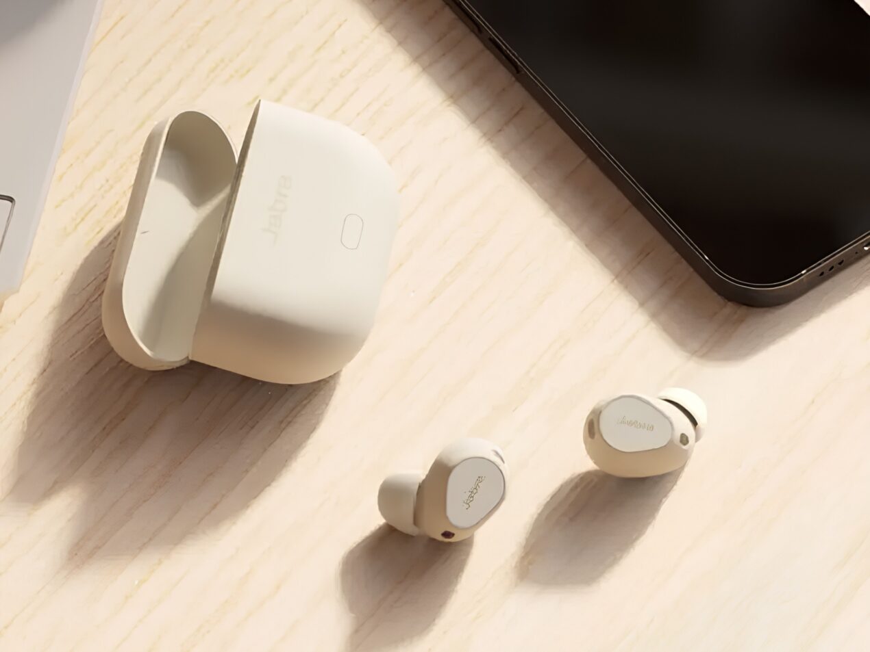 Con le Elite 10 e 8 Active Gen 2 Jabra dice addio alle cuffie consumer