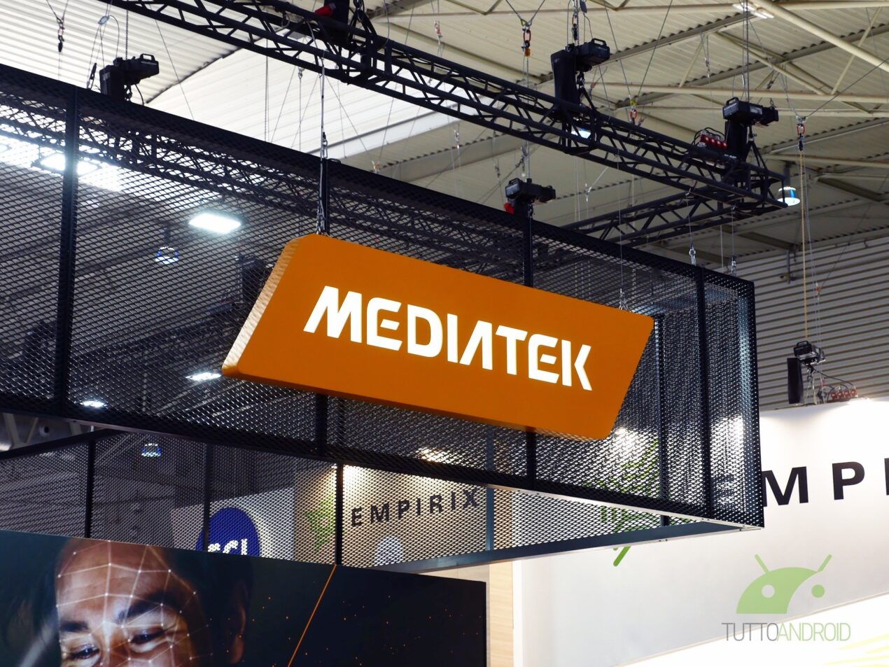 MediaTek prepara un chip IA per PC Windows, Intel è avvisata