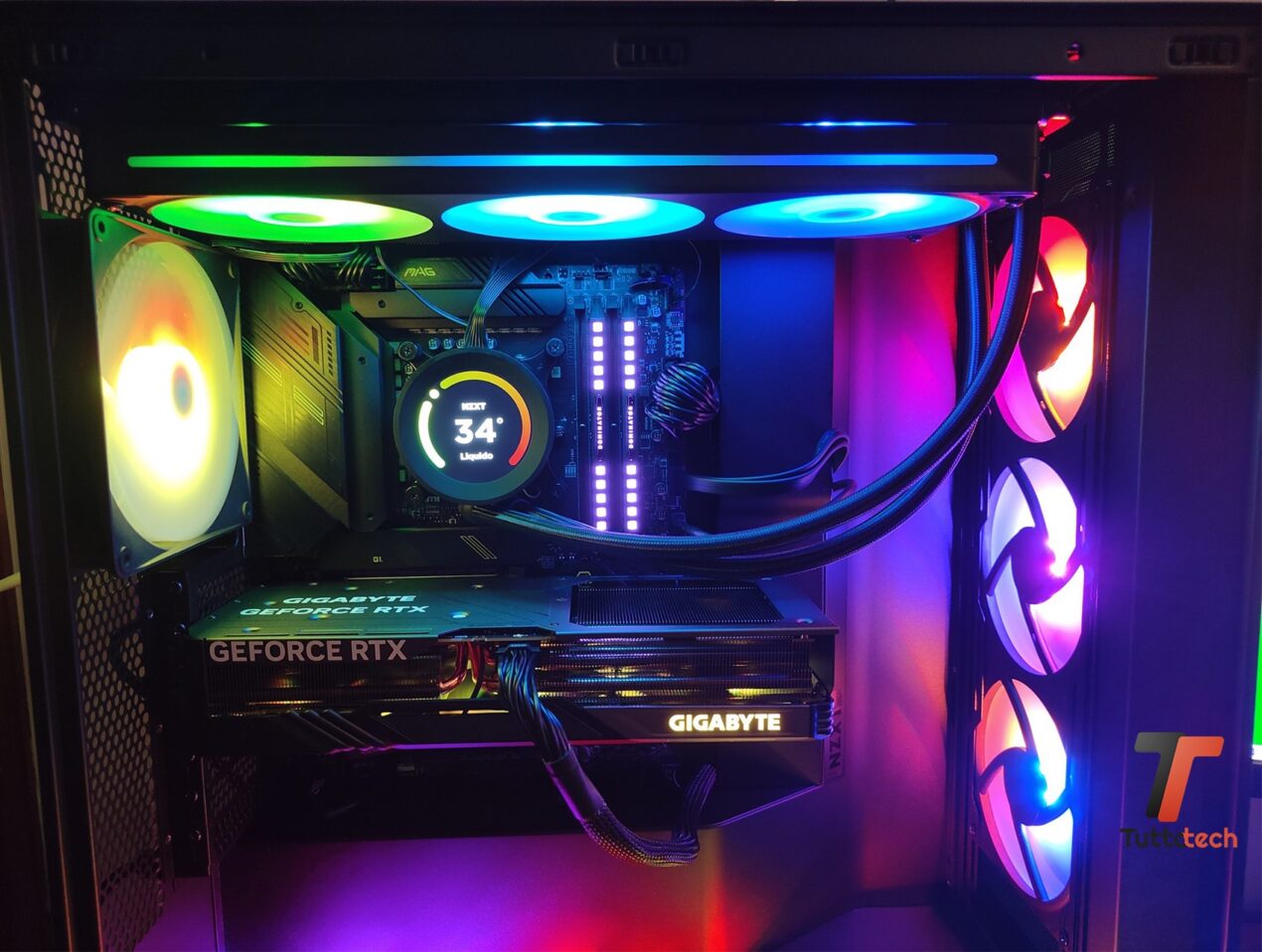 Recensione NZXT H7 Flow RGB: un nuovo approccio ai case mid-tower ad alte prestazioni