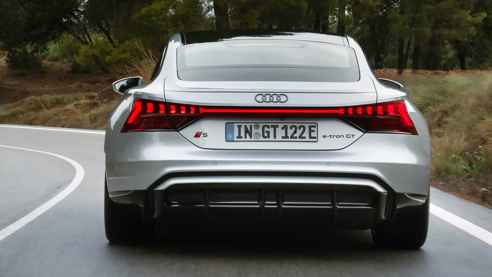 audi-s-e-tron-gt-2024 (3)