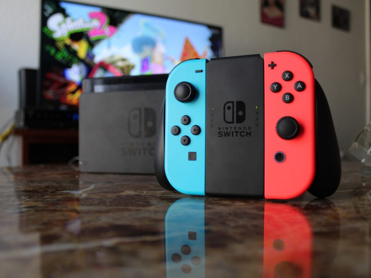 Nintendo Switch 2 aumenta la sua potenza e si prepara alla sfida con Steam Deck