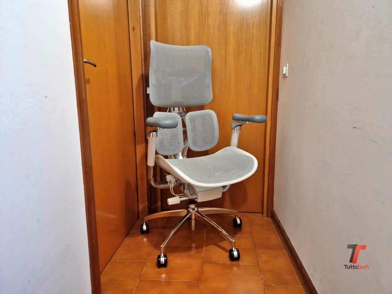 Recensione Sihoo Doro S300, la sedia ergonomica anti gravità