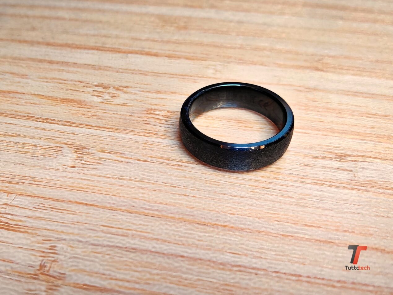 Scopriamo miPAGO, l'anello dei pagamenti senza batteria