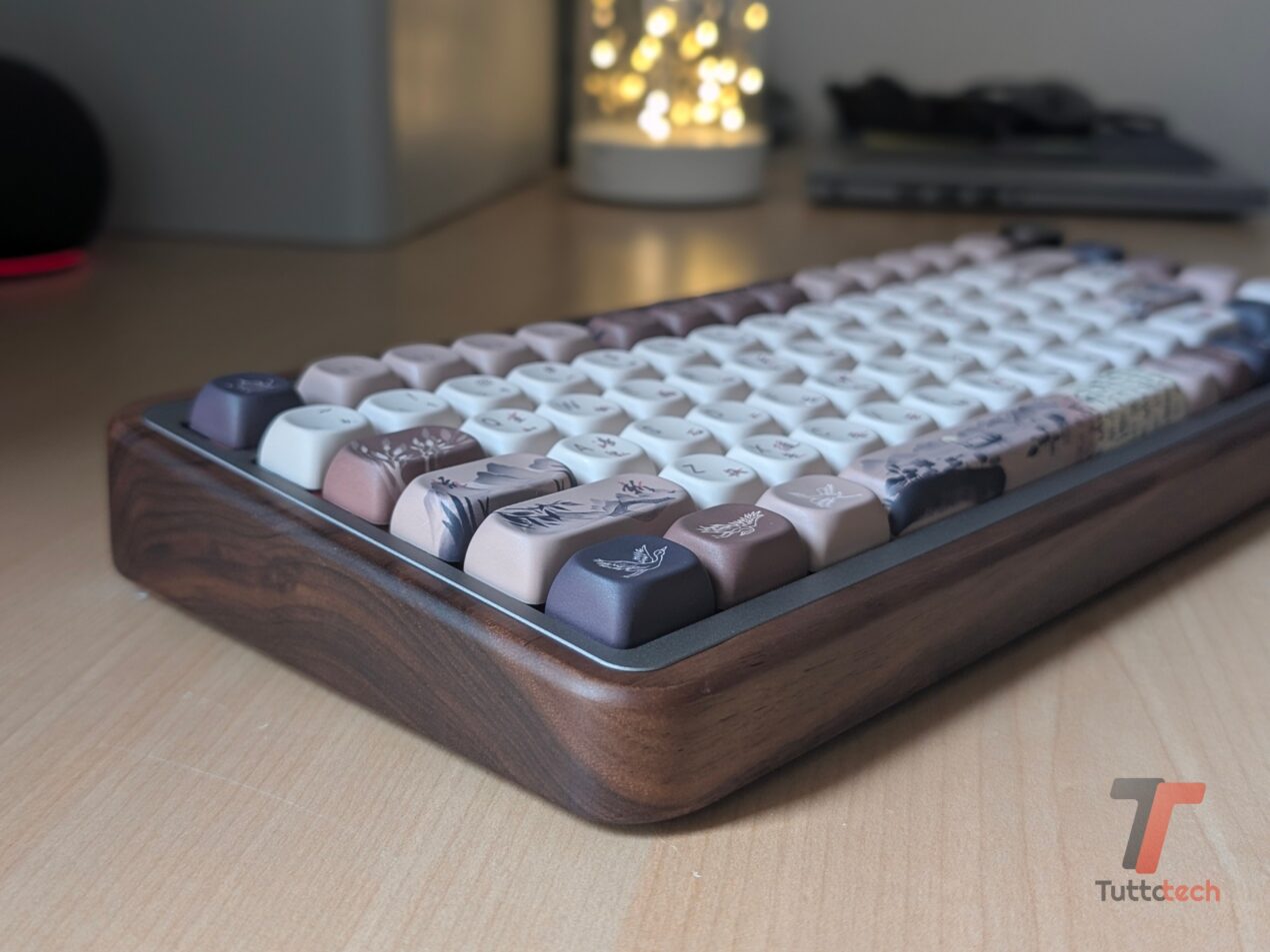 Recensione AKKO MU02: elegante e particolare, funzionale ma con un grosso neo