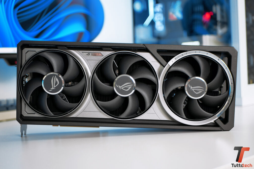 ASUS ROG Astral RTX 5080 OC Edition gaming ttt