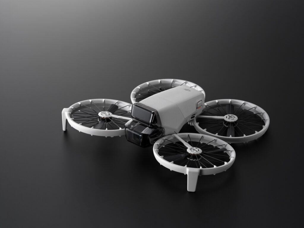 DJI alza l'asticella su vlog e fotografia aerea con Flip, il drone compatto per tutti 9