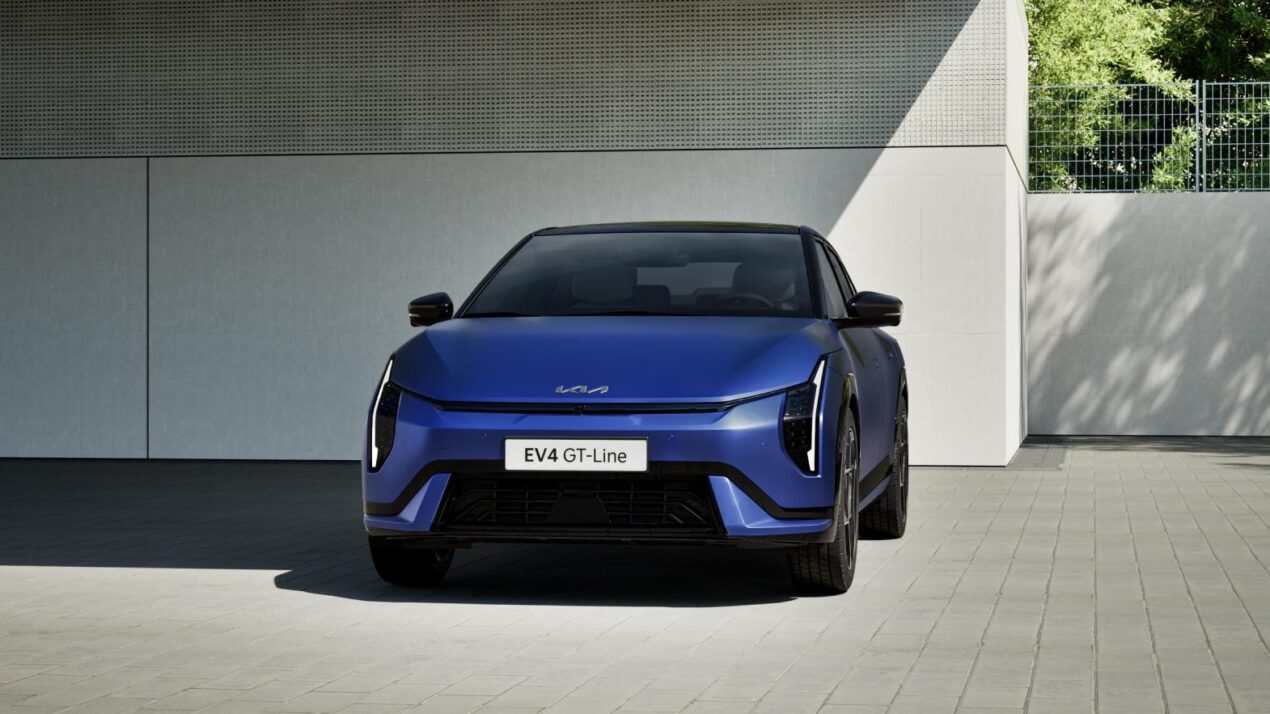 Una berlina, un SUV, un'utilitaria e un furgone tuttofare nel futuro (elettrico) di Kia 1