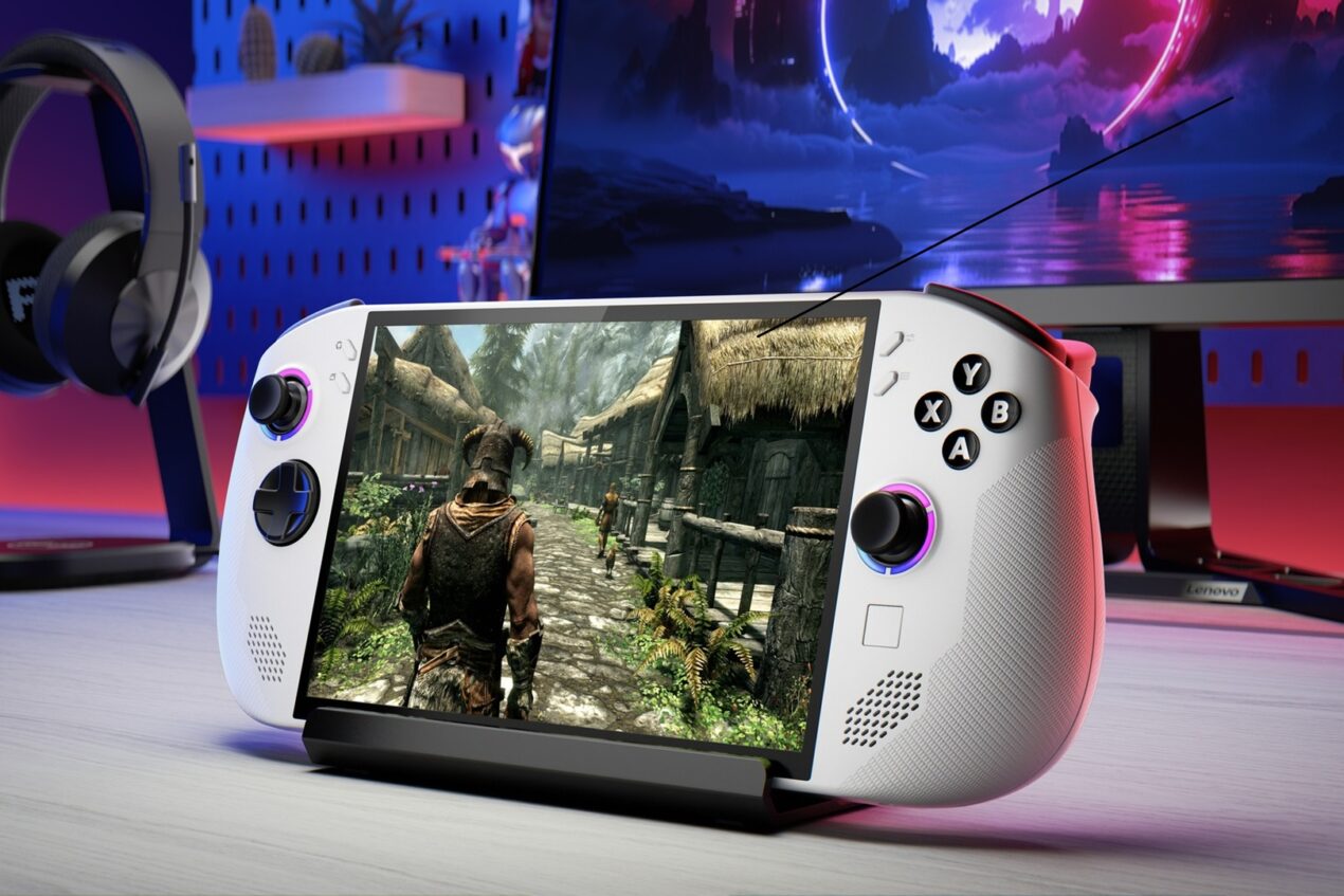 La console portatile Lenovo Legion Go S in offerta al minimo storico: sotto i 500€