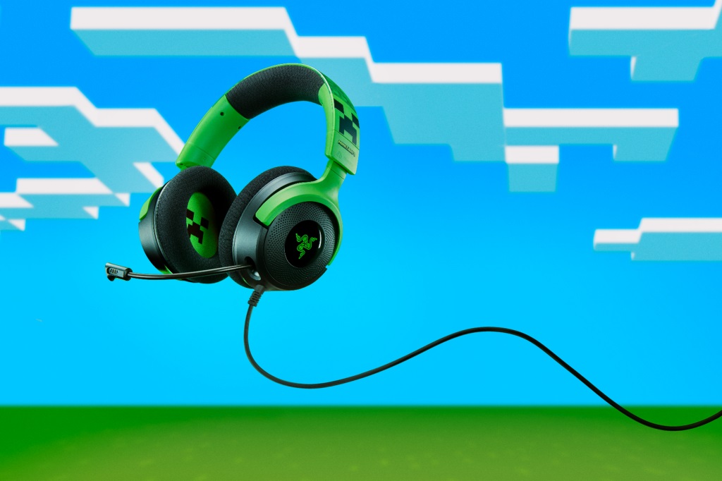 Razer Kraken V4 X – Minecraft Edition 