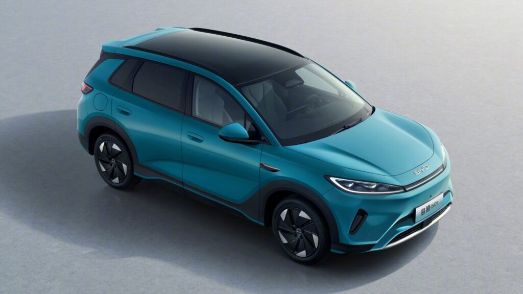 BYD lancia l'economico SUV Sealion 05 EV, supera Tesla nel fatturato e pensa in grande 4