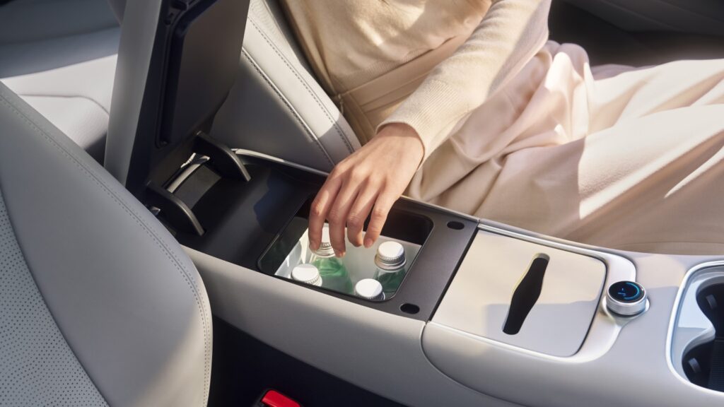 BYD lancia l'economico SUV Sealion 05 EV, supera Tesla nel fatturato e pensa in grande 9