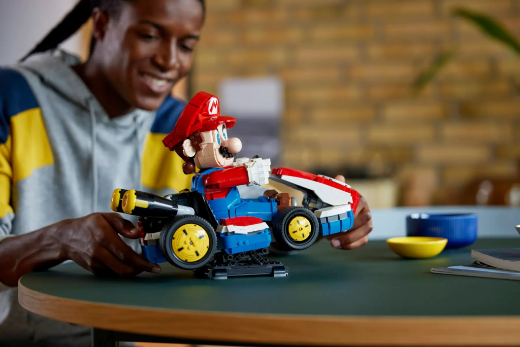 LEGO festeggia il Mar10 Day con l'annuncio di un nuovo set di Mario Kart da collezione 10