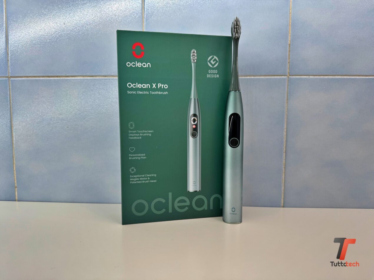 Abbiamo provato Oclean X Pro, uno spazzolino ultrasonico dal giusto prezzo