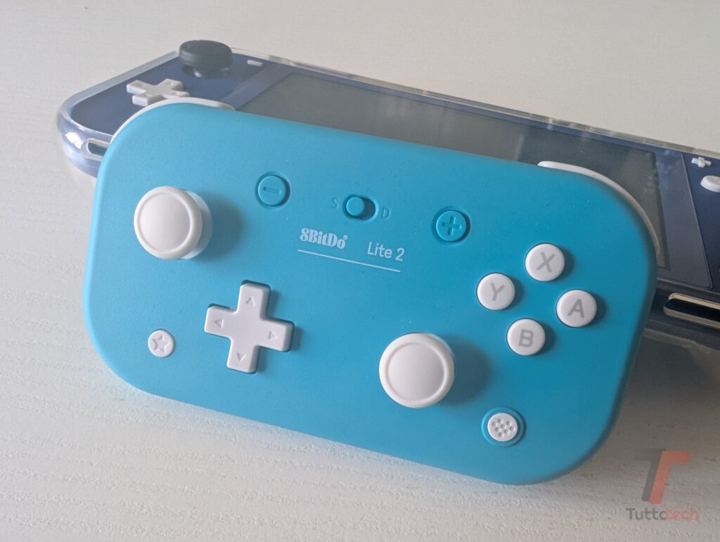 Recensione 8BitDo Lite 2: un controller tuttofare compatibile con tutto 6