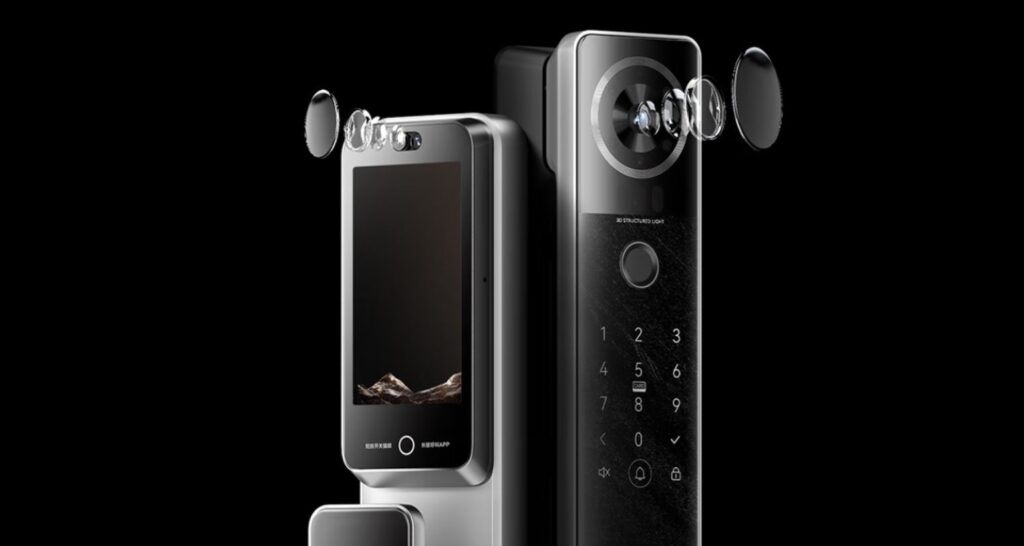 TCL K7G Max è una serratura smart con riconoscimento facciale stile iPhone 4