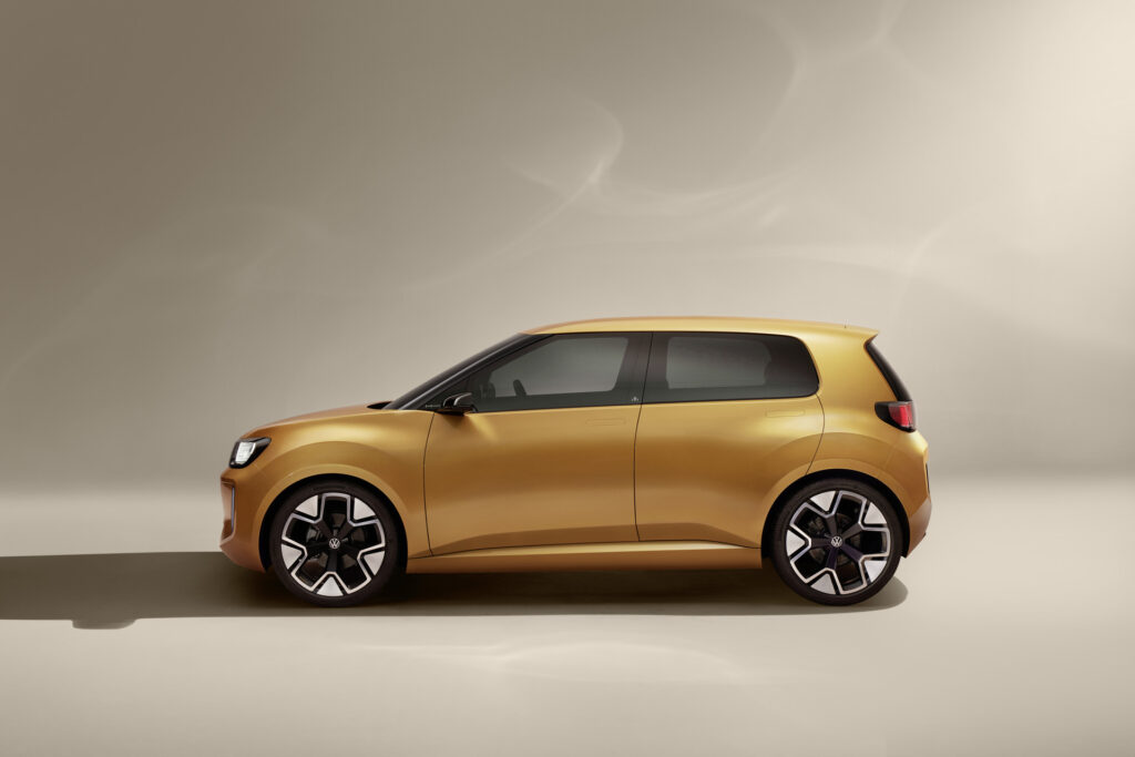 Ecco Volkswagen ID.EVERY1: l'elettrica da meno di 20.000€ che arriverà nel 2027 12