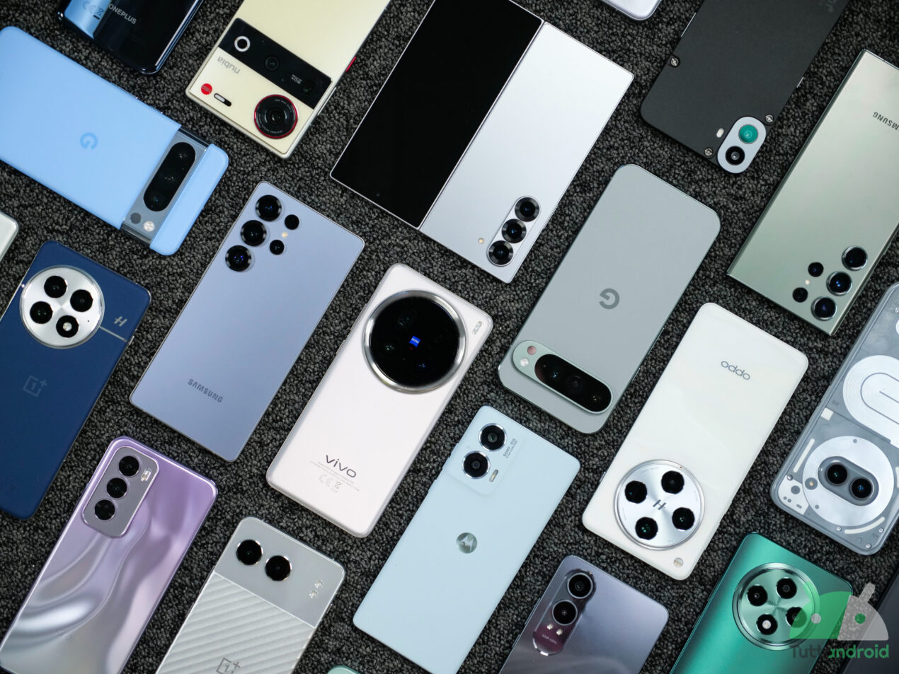 La rivoluzione per smartphone e tablet sta arrivando: pronta l'etichetta energetica