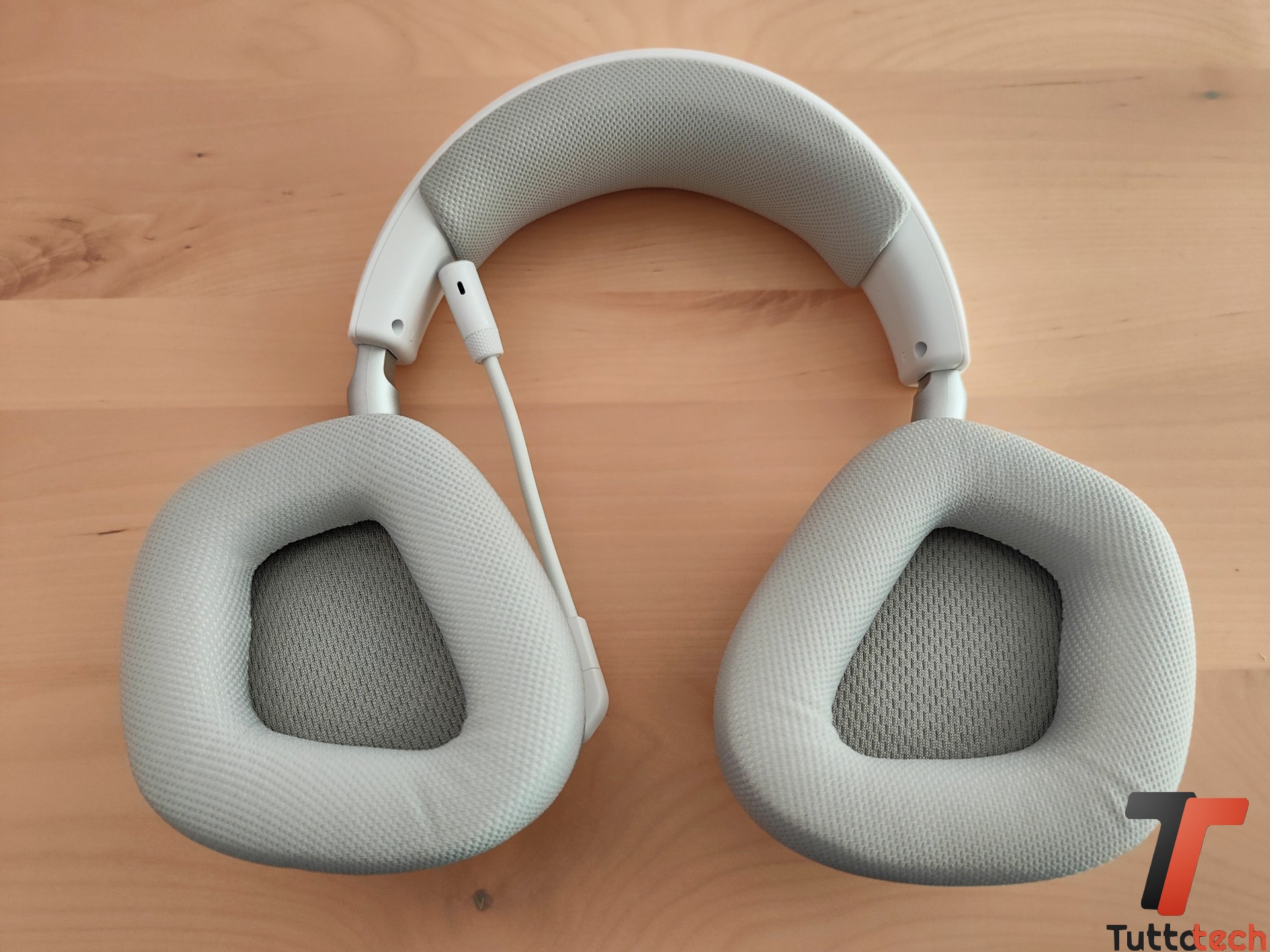 Corsair VOID WIRELESS v2 3