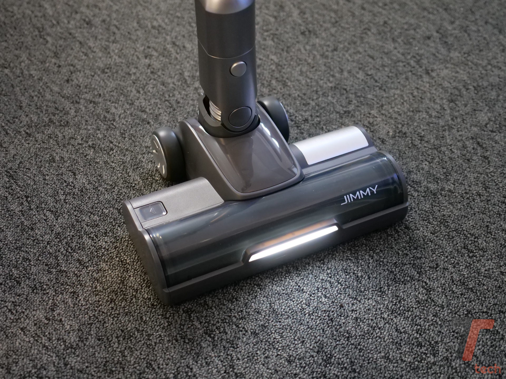 Recensione Jimmy H11 Pro: aspirapolvere cordless smart e super accessoriato 5